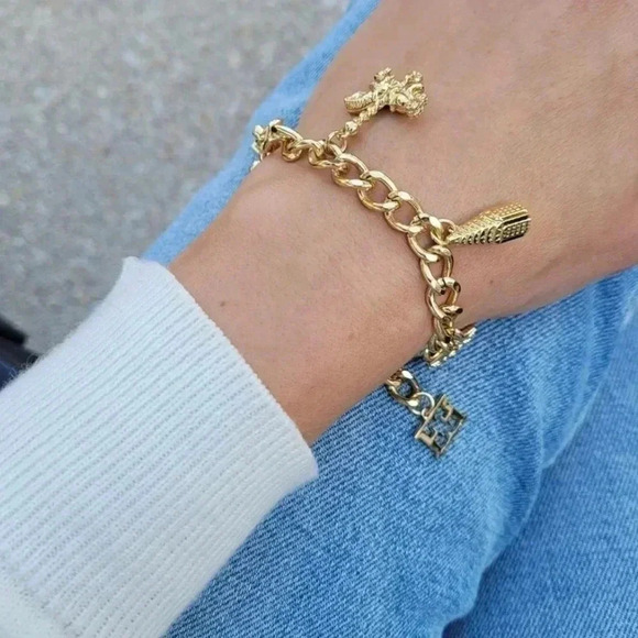 ESCADA Women’s 1990s Joyful Gold Tone Curb Charm Bracelet Pre-Owned - Picture 2 of 6